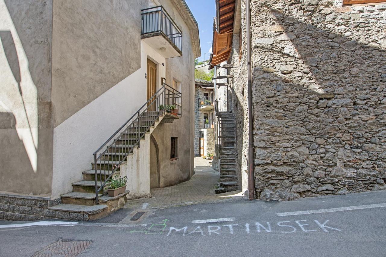 Ferienwohnung La Maison Du Bonheur Grosio Exterior foto