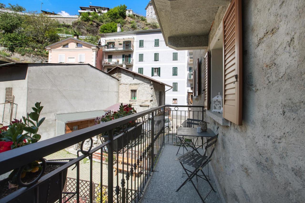 Ferienwohnung La Maison Du Bonheur Grosio Exterior foto